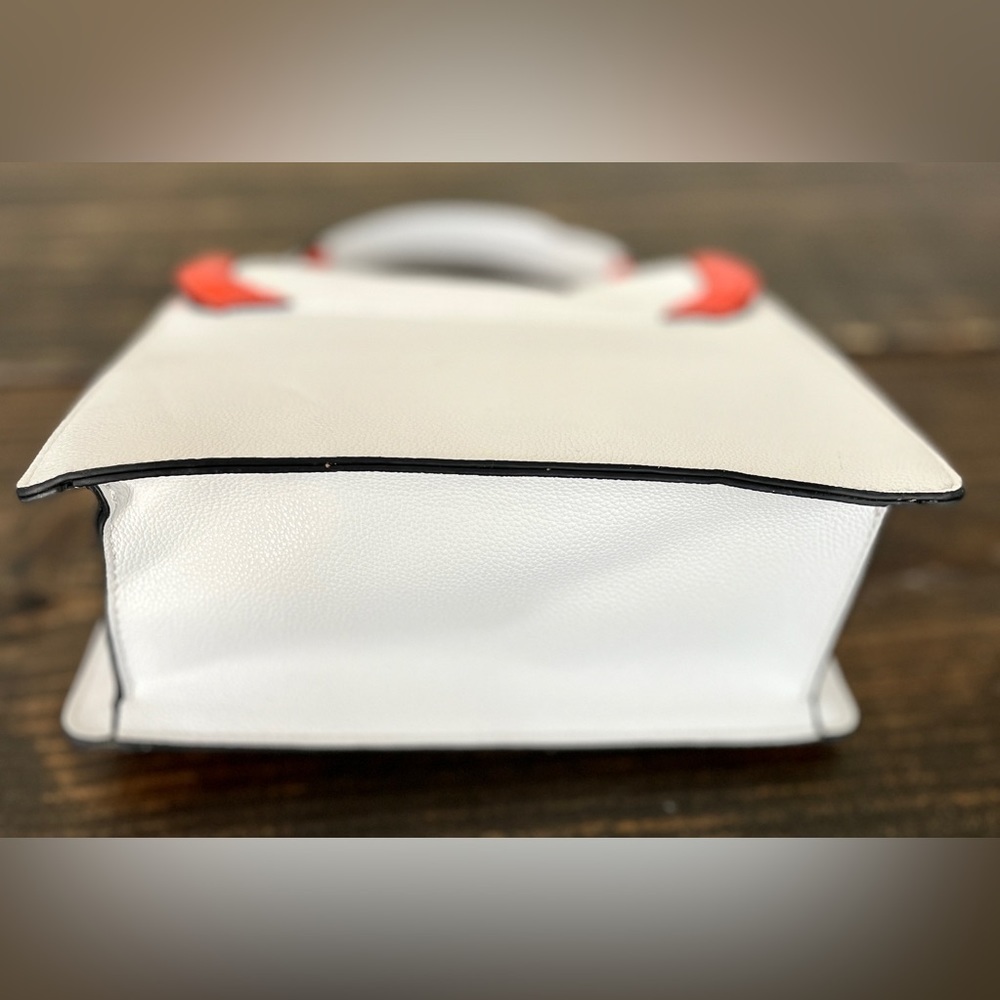 ALDO ADRYNIEL STATEMENT BAG IN FLORAL-WHITE NWOT - Picture 9 of 9